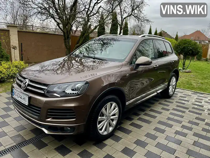 Позашляховик / Кросовер Volkswagen Touareg 2013 2.97 л. Автомат обл. Закарпатська, Мукачево - Фото 1/12