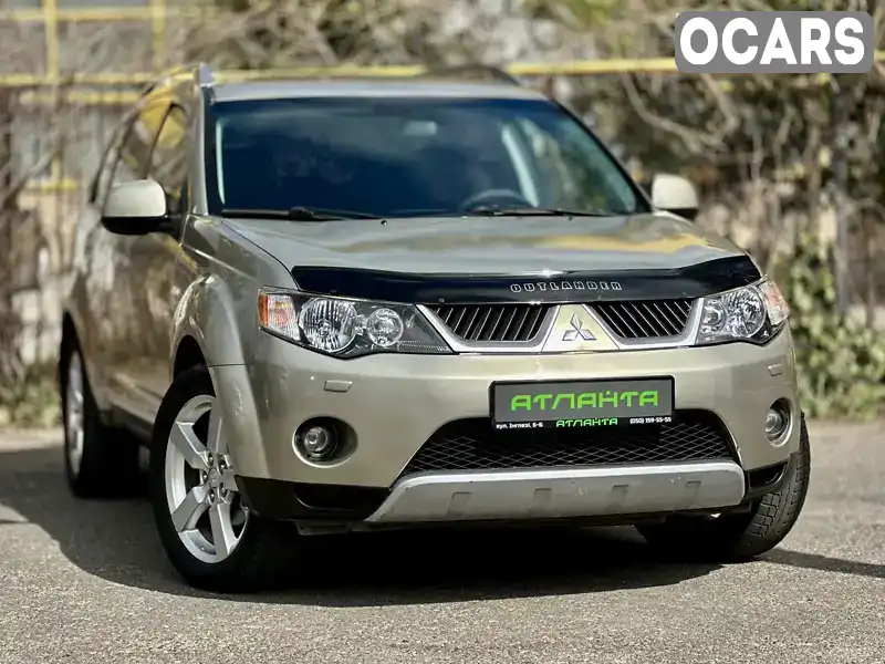 Позашляховик / Кросовер Mitsubishi Outlander XL 2007 2.4 л. Автомат обл. Одеська, Одеса - Фото 1/21