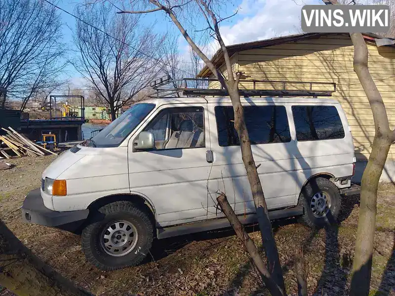 WV1ZZZ70ZXH058911 Volkswagen Transporter 1998 Минивэн 2.5 л. Фото 4