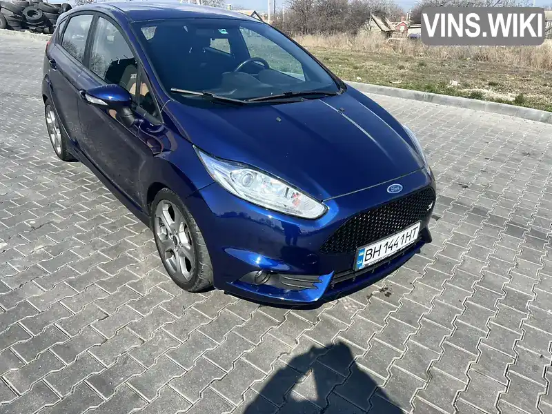 Хетчбек Ford Fiesta 2016 1.6 л. Ручна / Механіка обл. Одеська, Одеса - Фото 1/18