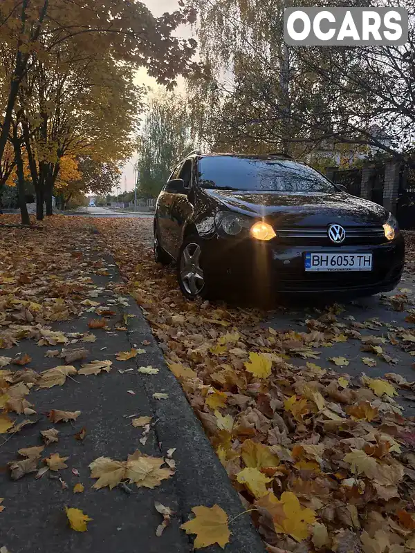 Універсал Volkswagen Golf 2010 1.6 л. Автомат обл. Миколаївська, Южноукраїнськ - Фото 1/21