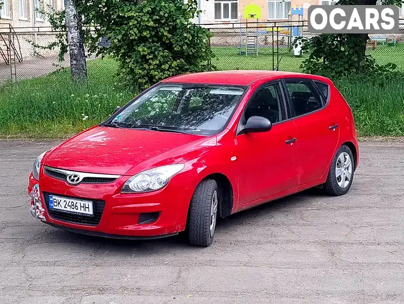 TMADB51CAAJ073925 Hyundai i30 2009 Хетчбек 1.4 л. Фото 1