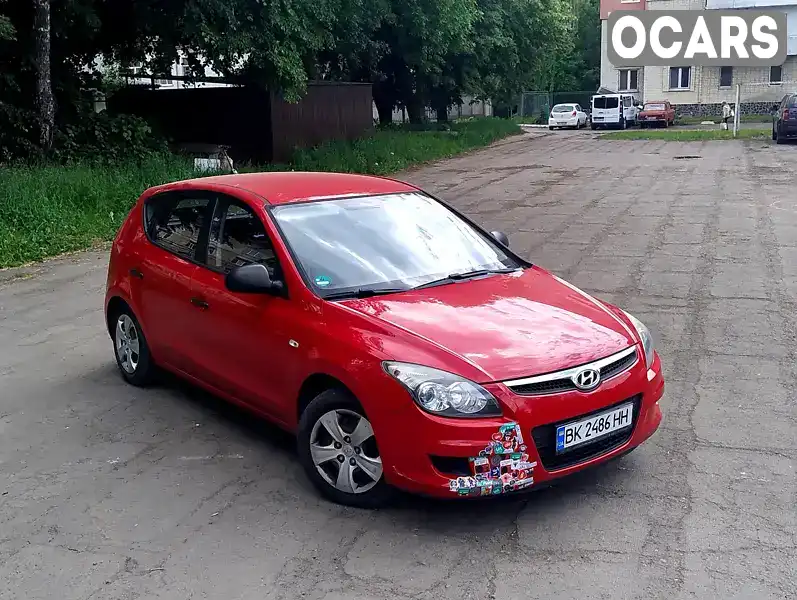 TMADB51CAAJ073925 Hyundai i30 2009 Хетчбек 1.4 л. Фото 2