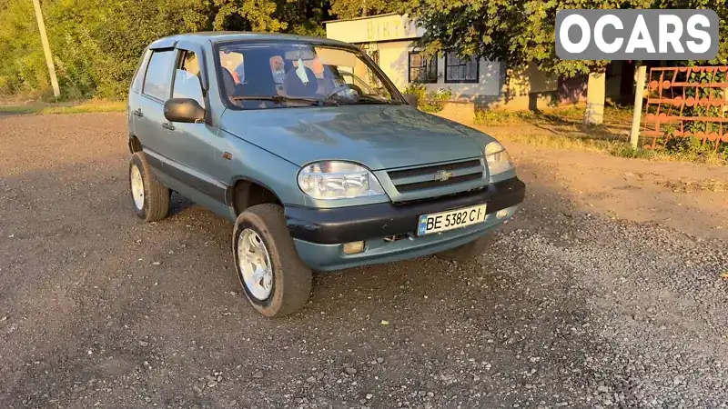 Позашляховик / Кросовер Chevrolet Niva 2005 1.69 л. Ручна / Механіка обл. Миколаївська, Первомайськ - Фото 1/11