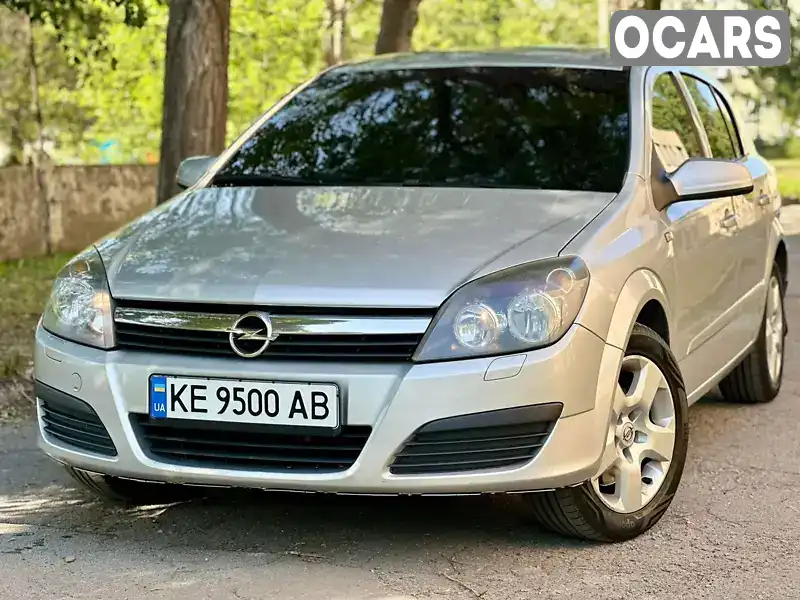 Хетчбек Opel Astra 2006 1.91 л. Ручна / Механіка обл. Полтавська, Горішні Плавні (Комсомольськ) - Фото 1/21