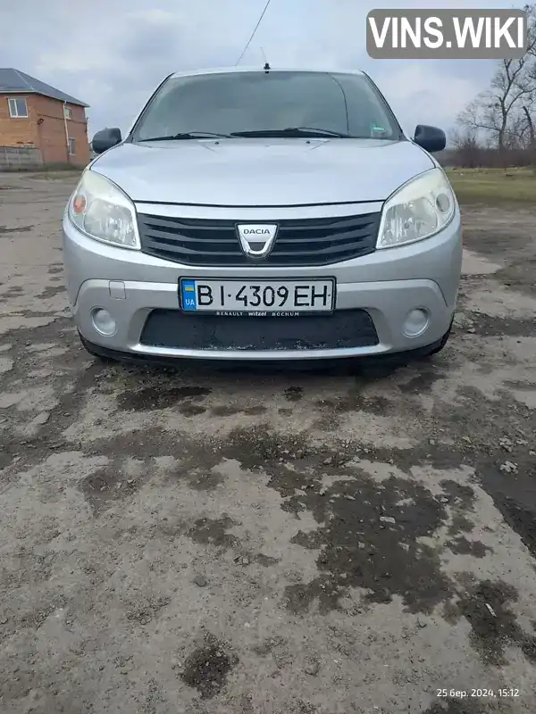 Хетчбек Dacia Sandero 2009 1.39 л. Ручна / Механіка обл. Полтавська, Гадяч - Фото 1/21