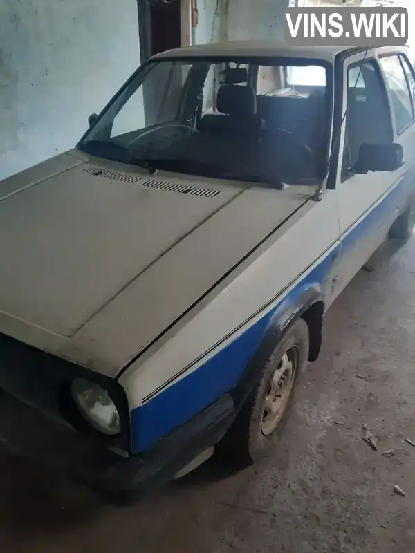 Хетчбек Volkswagen Golf 1988 1.27 л. Ручна / Механіка обл. Чернівецька, Чернівці - Фото 1/4