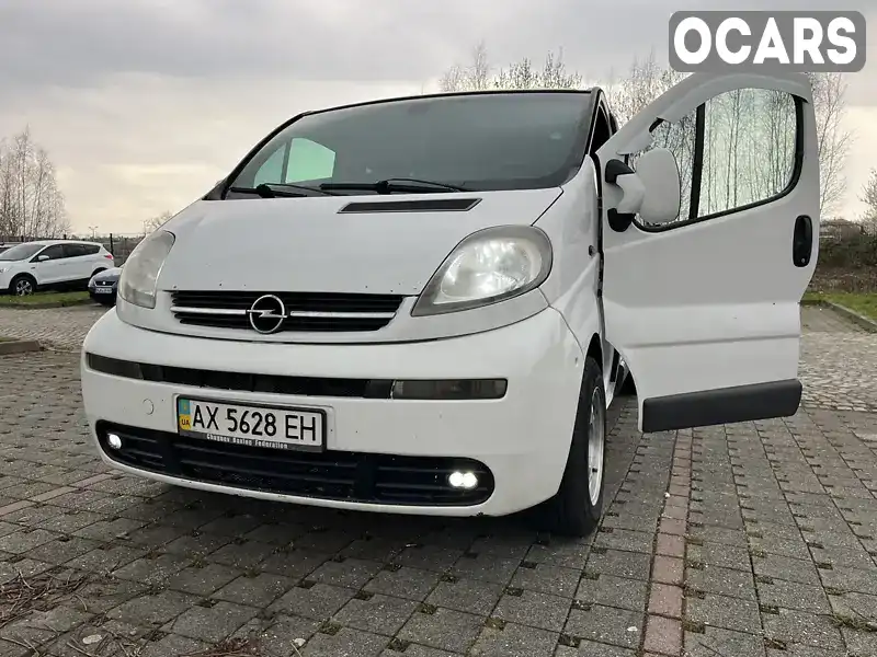 Мінівен Opel Vivaro 2004 1.87 л. Ручна / Механіка обл. Харківська, Чугуїв - Фото 1/11