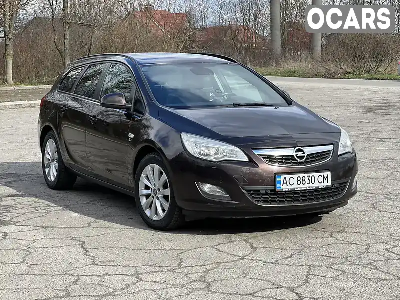 Універсал Opel Astra 2012 1.7 л. Ручна / Механіка обл. Волинська, Володимир-Волинський - Фото 1/21