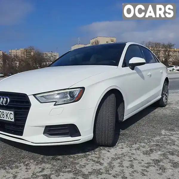 Седан Audi A3 2020 1.98 л. Автомат обл. Запорожская, Запорожье - Фото 1/13