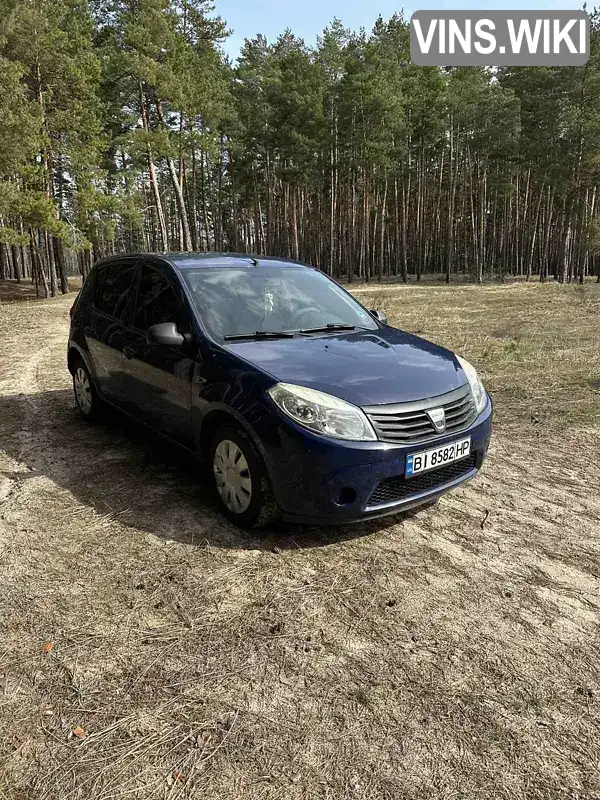 Хетчбек Dacia Sandero 2008 1.39 л. Ручна / Механіка обл. Полтавська, Полтава - Фото 1/15