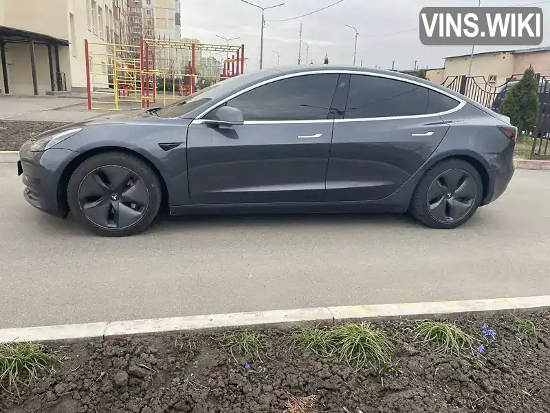 Седан Tesla Model 3 2018 null_content л. Автомат обл. Харківська, Харків - Фото 1/15