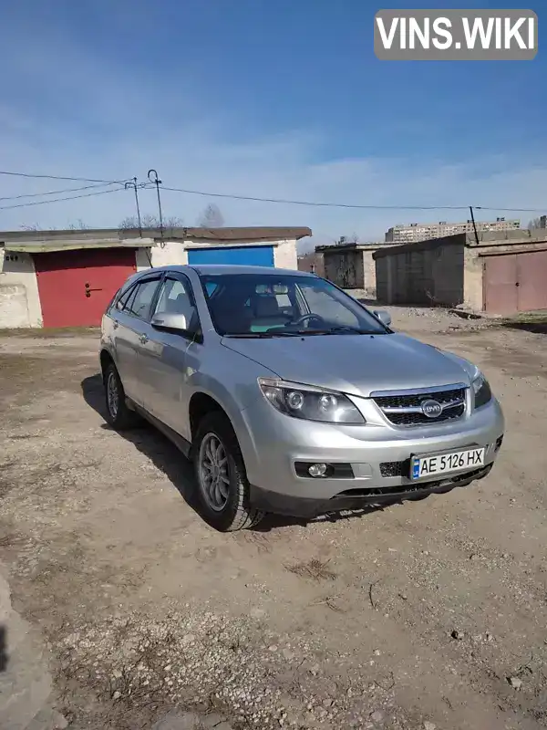 Позашляховик / Кросовер BYD S6 2012 2 л. Ручна / Механіка обл. Дніпропетровська, Кам'янське (Дніпродзержинськ) - Фото 1/21