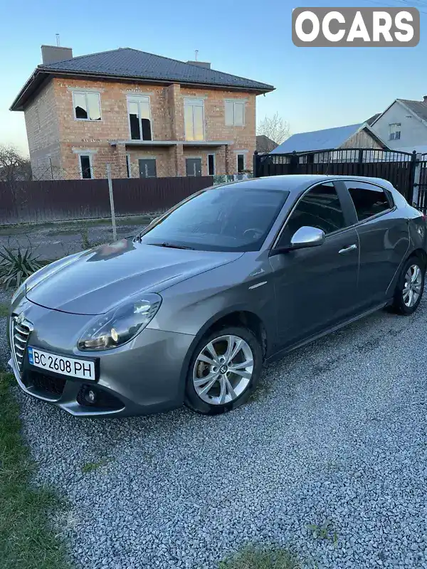 Хетчбек Alfa Romeo Giulietta 2011 1.6 л. Ручна / Механіка обл. Львівська, Львів - Фото 1/20