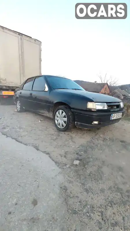 Седан Opel Vectra 1989 2 л. Ручная / Механика обл. Львовская, Перемышляны - Фото 1/18