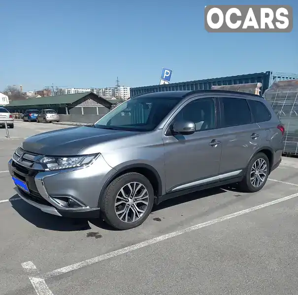 Позашляховик / Кросовер Mitsubishi Outlander 2016 2.36 л. Варіатор обл. Київська, Буча - Фото 1/21