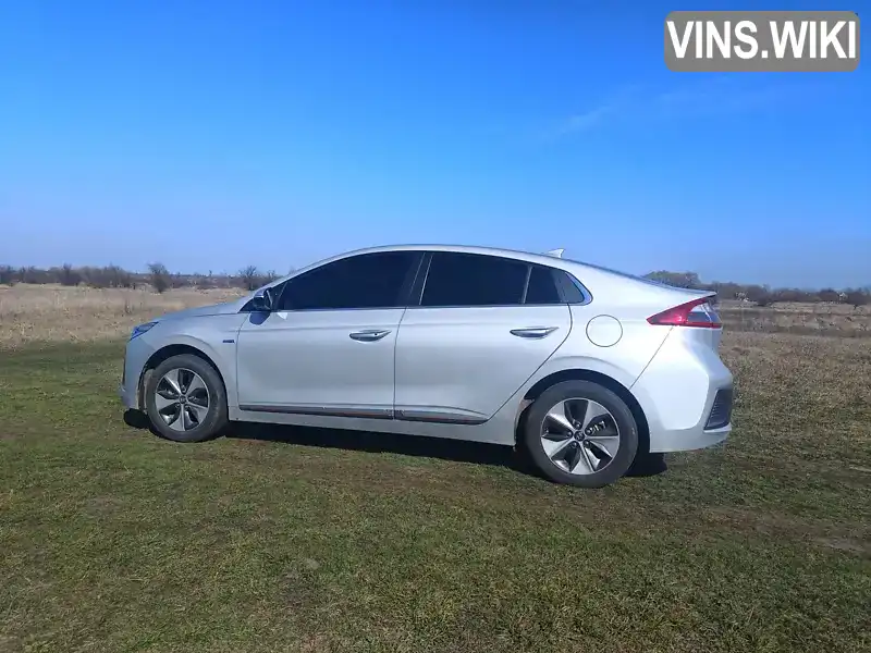 Хетчбек Hyundai Ioniq 2016 null_content л. Варіатор обл. Дніпропетровська, Дніпро (Дніпропетровськ) - Фото 1/21