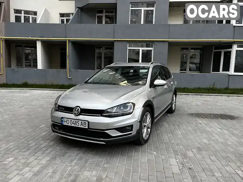 3VWH17AUXHM528046 Volkswagen Golf Alltrack 2017 Універсал 1.8 л. Фото 1