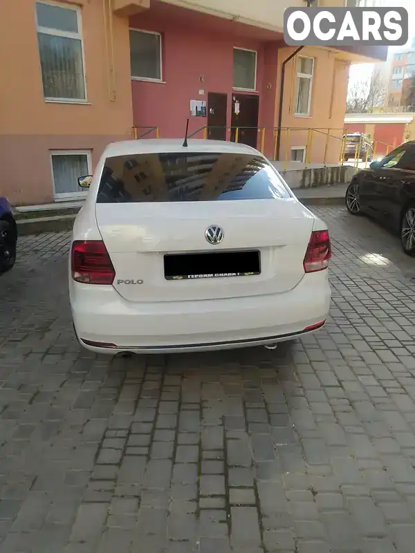 XW8ZZZ61ZHG003590 Volkswagen Polo 2016 Седан 1.6 л. Фото 2