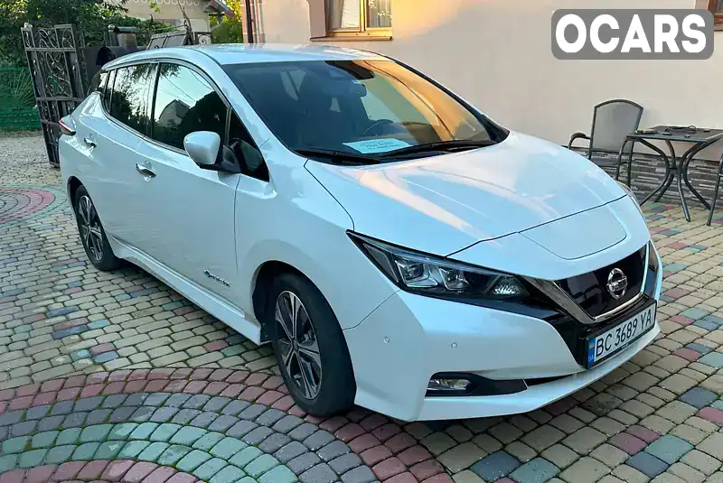 Хетчбек Nissan Leaf 2018 null_content л. Автомат обл. Львівська, Самбір - Фото 1/17