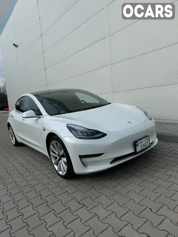 5YJ3E1EA5KF311692 Tesla Model 3 2019 Седан  Фото 1