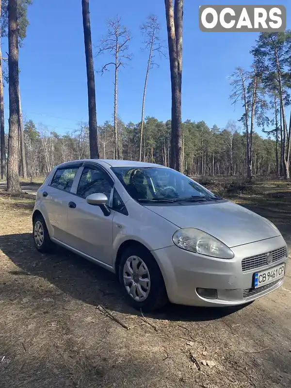 Хетчбек Fiat Grande Punto 2010 1.37 л. Робот обл. Чернігівська, Чернігів - Фото 1/21