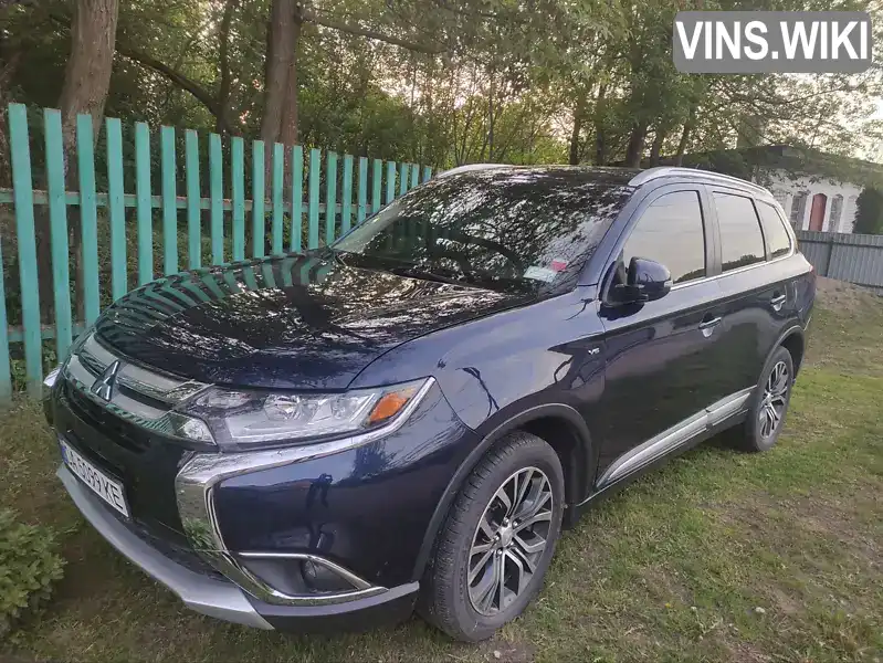 JA4JZ4AX4GZ043947 Mitsubishi Outlander 2016 Внедорожник / Кроссовер 3 л. Фото 1