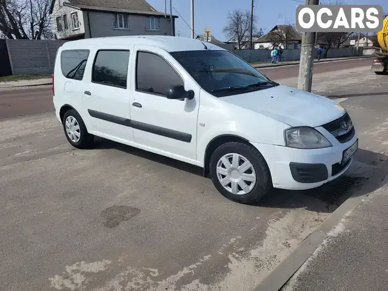 Універсал ВАЗ / Lada Largus 2014 1.6 л. Ручна / Механіка обл. Київська, Бориспіль - Фото 1/10