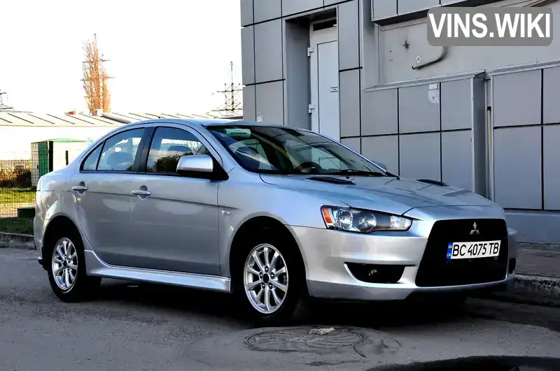 Седан Mitsubishi Lancer 2011 2 л. Ручная / Механика обл. Львовская, Львов - Фото 1/21