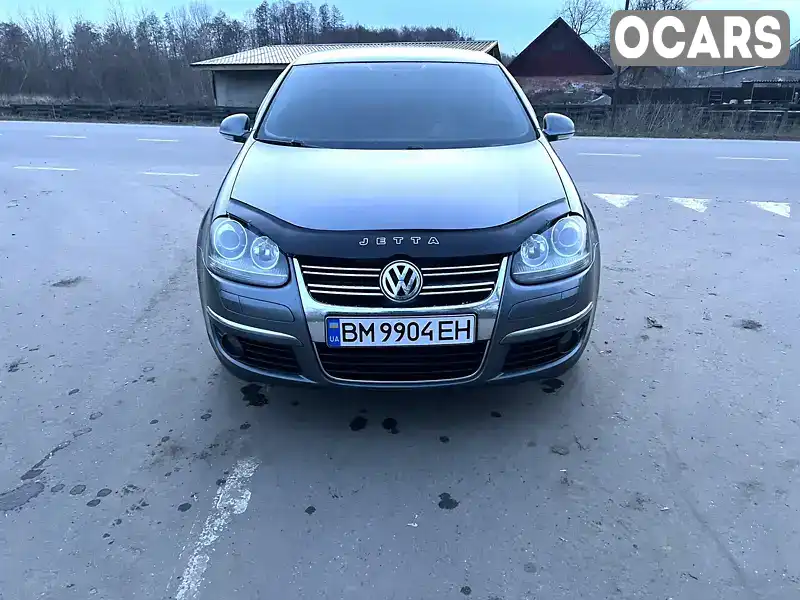 Седан Volkswagen Jetta 2009 1.6 л. Ручна / Механіка обл. Сумська, Охтирка - Фото 1/9