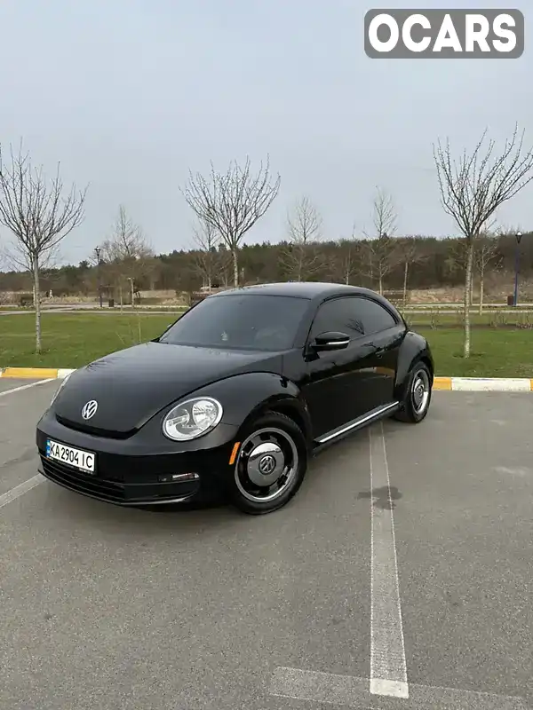 Хэтчбек Volkswagen Beetle 2016 1.8 л. Автомат обл. Киевская, Киев - Фото 1/21