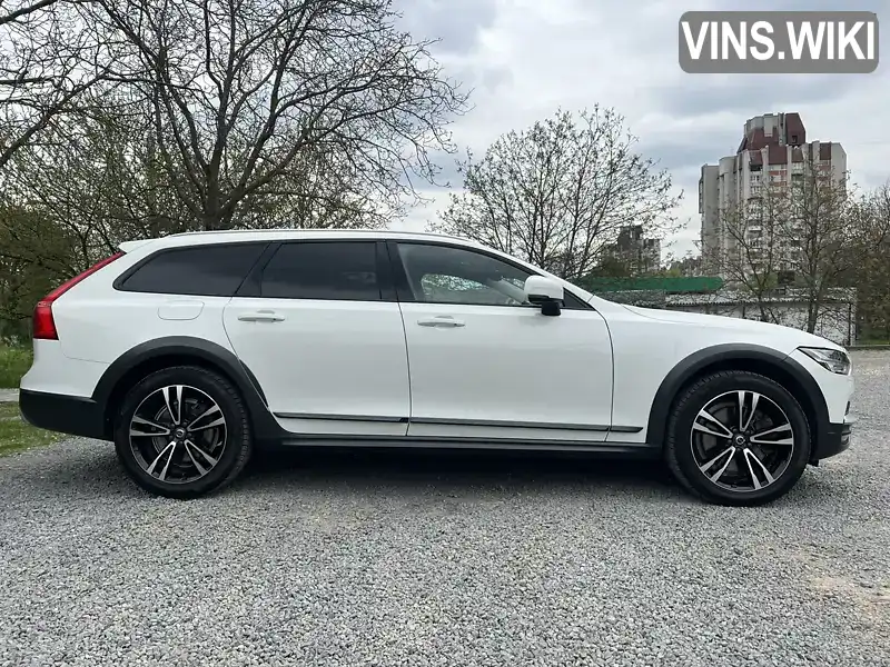 Універсал Volvo V90 2017 2 л. Автомат обл. Львівська, Львів - Фото 1/21