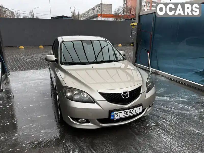 Хетчбек Mazda 3 2004 2 л. Ручна / Механіка обл. Миколаївська, Миколаїв - Фото 1/8