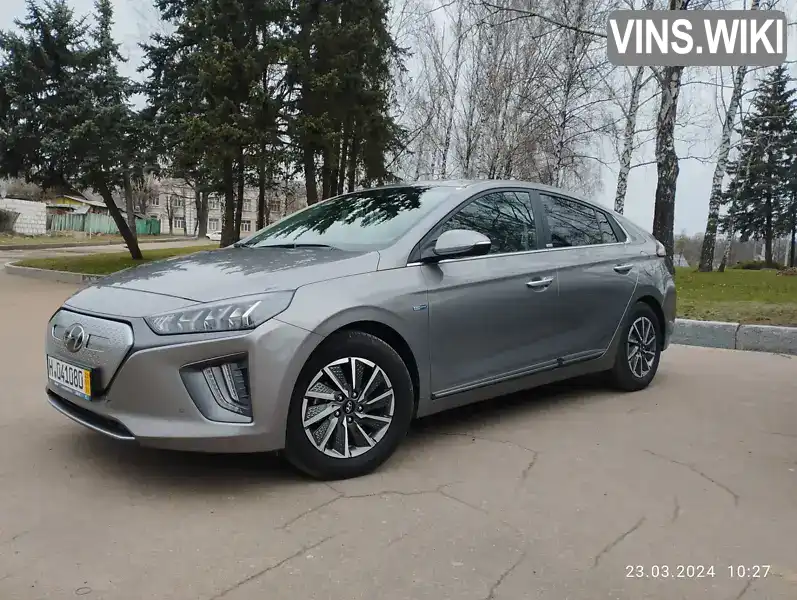 Ліфтбек Hyundai Ioniq 2019 null_content л. Варіатор обл. Житомирська, Житомир - Фото 1/21