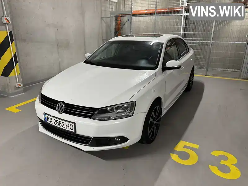 Седан Volkswagen Jetta 2014 1.8 л. Автомат обл. Харьковская, Харьков - Фото 1/21