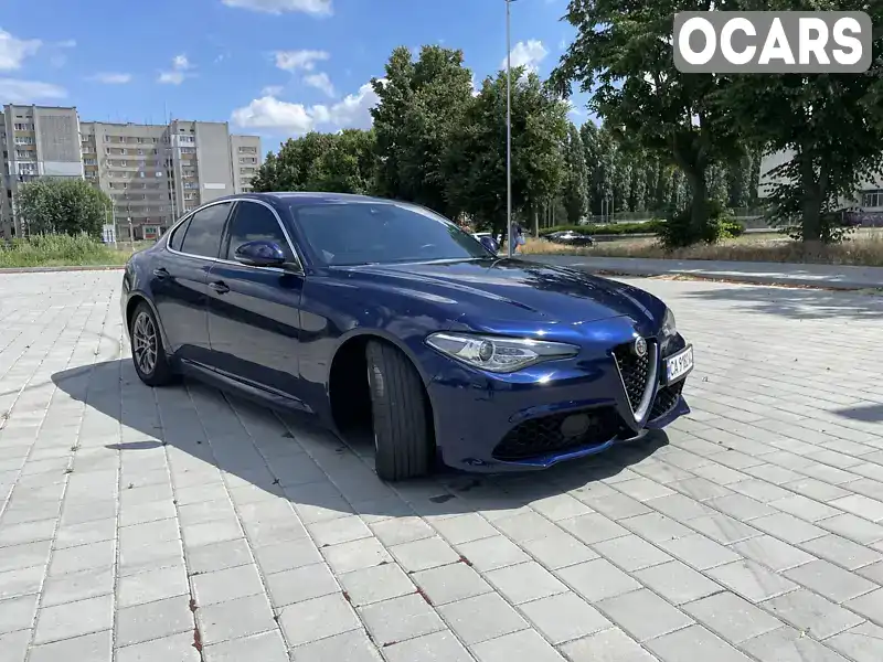 Седан Alfa Romeo Giulia 2019 2 л. Автомат обл. Черкаська, Черкаси - Фото 1/21