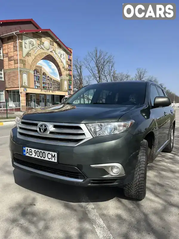 5TDDK3EH5DS241406 Toyota Highlander 2013 Позашляховик / Кросовер 3.5 л. Фото 2