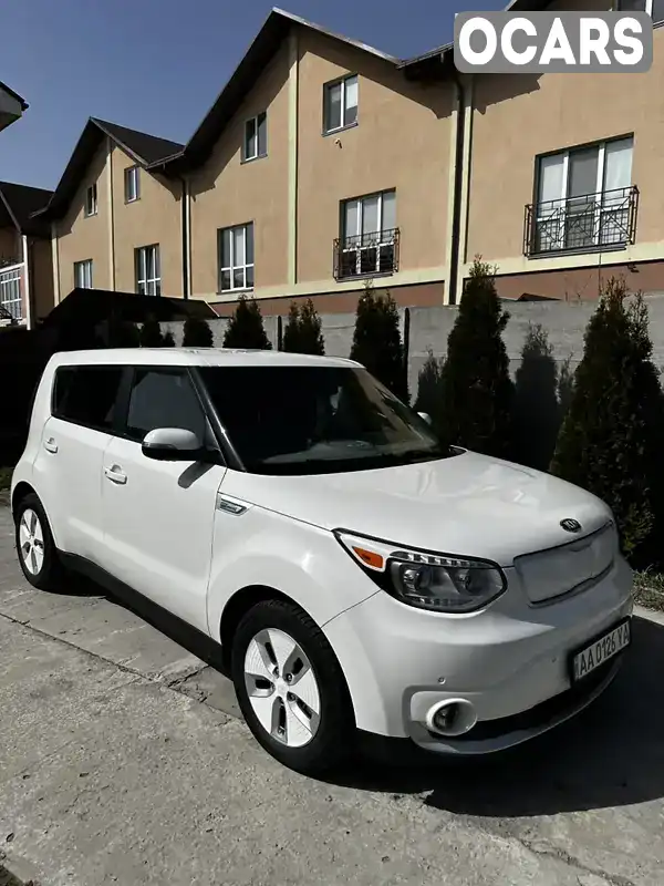 Позашляховик / Кросовер Kia Soul EV 2015 null_content л. Автомат обл. Київська, Київ - Фото 1/18