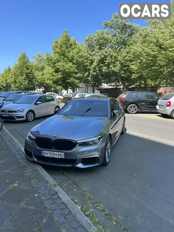 WBAJB9C53JB286892 BMW 5 Series 2018 Седан 4.39 л. Фото 4