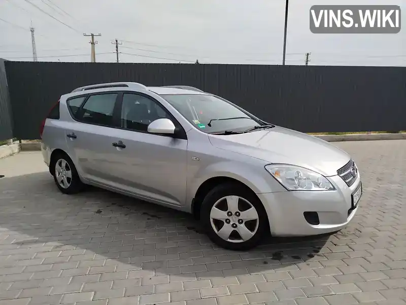 Универсал Kia Ceed 2009 1.4 л. Ручная / Механика обл. Черкасская, Черкассы - Фото 1/13