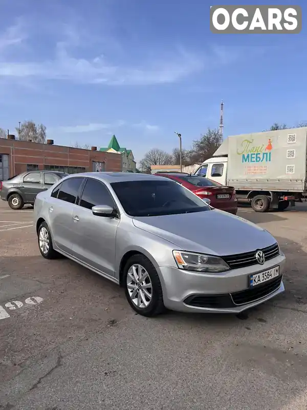 Седан Volkswagen Jetta 2013 2.5 л. Автомат обл. Черниговская, Чернигов - Фото 1/20