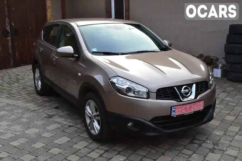 Внедорожник / Кроссовер Nissan Qashqai 2010 2 л. Автомат обл. Ровенская, Дубно - Фото 1/10