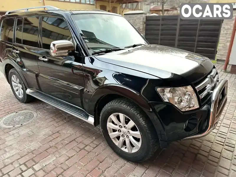 Позашляховик / Кросовер Mitsubishi Pajero Wagon 2011 3.2 л. Автомат обл. Львівська, Львів - Фото 1/16