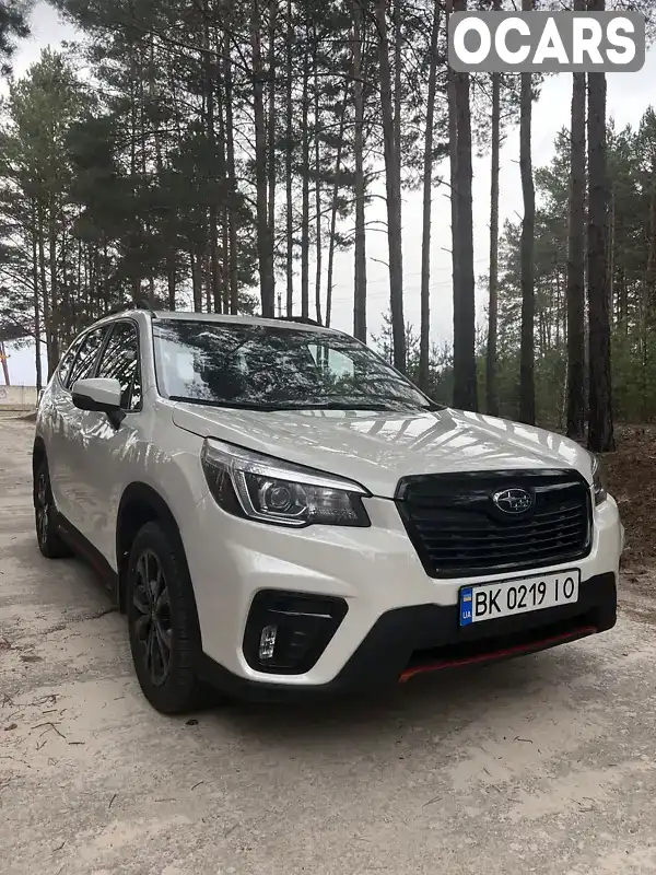 Позашляховик / Кросовер Subaru Forester 2019 2.5 л. Варіатор обл. Рівненська, Вараш (Кузнецовськ) - Фото 1/21