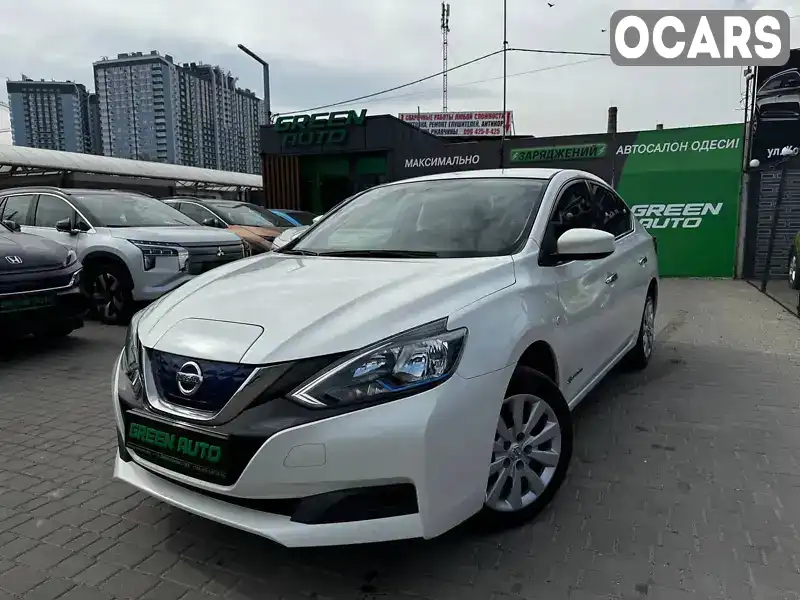 LGBH1YEAXKY742712 Nissan Sylphy 2019 Седан  Фото 2