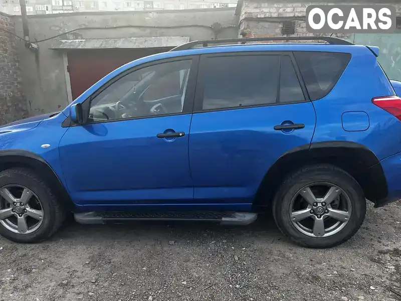 Позашляховик / Кросовер Toyota RAV4 2006 2.23 л. Ручна / Механіка обл. Кіровоградська, Олександрія - Фото 1/16