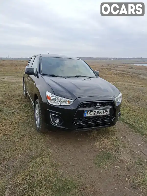 Позашляховик / Кросовер Mitsubishi Outlander Sport 2015 2 л. Варіатор обл. Миколаївська, Миколаїв - Фото 1/9