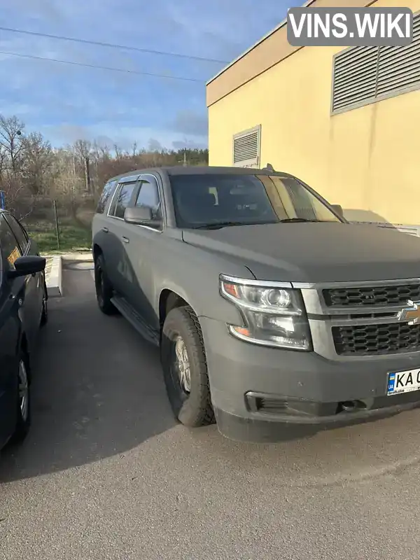 Позашляховик / Кросовер Chevrolet Tahoe 2015 5.3 л. Автомат обл. Київська, Київ - Фото 1/9