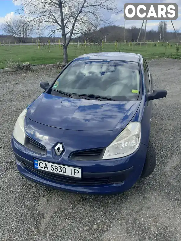 Хэтчбек Renault Clio 2008 1.15 л. Ручная / Механика обл. Черкасская, Звенигородка - Фото 1/8