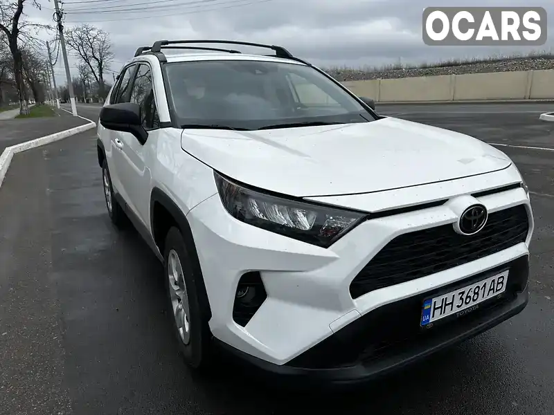 Позашляховик / Кросовер Toyota RAV4 2019 2.49 л. Автомат обл. Одеська, Ізмаїл - Фото 1/21